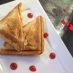 A picture of Creamy sandwich.
