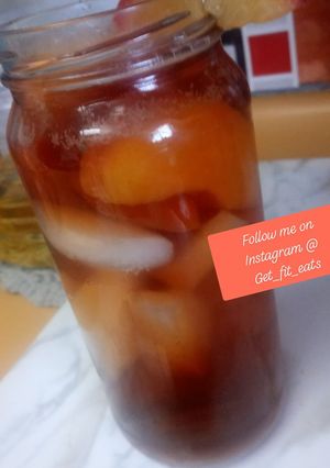 A picture of 🍑peach ice tea.