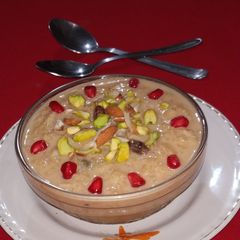 Nolen Gud Kheer A picture of Nolen Gud Kheer.