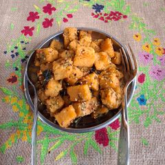 A picture of Crunchy Dhokla.