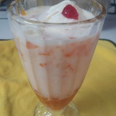 A picture of Mango Boba Drink (with homemade mango bubbles).