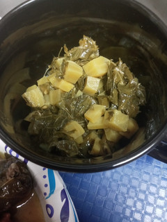 A picture of Golden Beets with Grape Leaves.