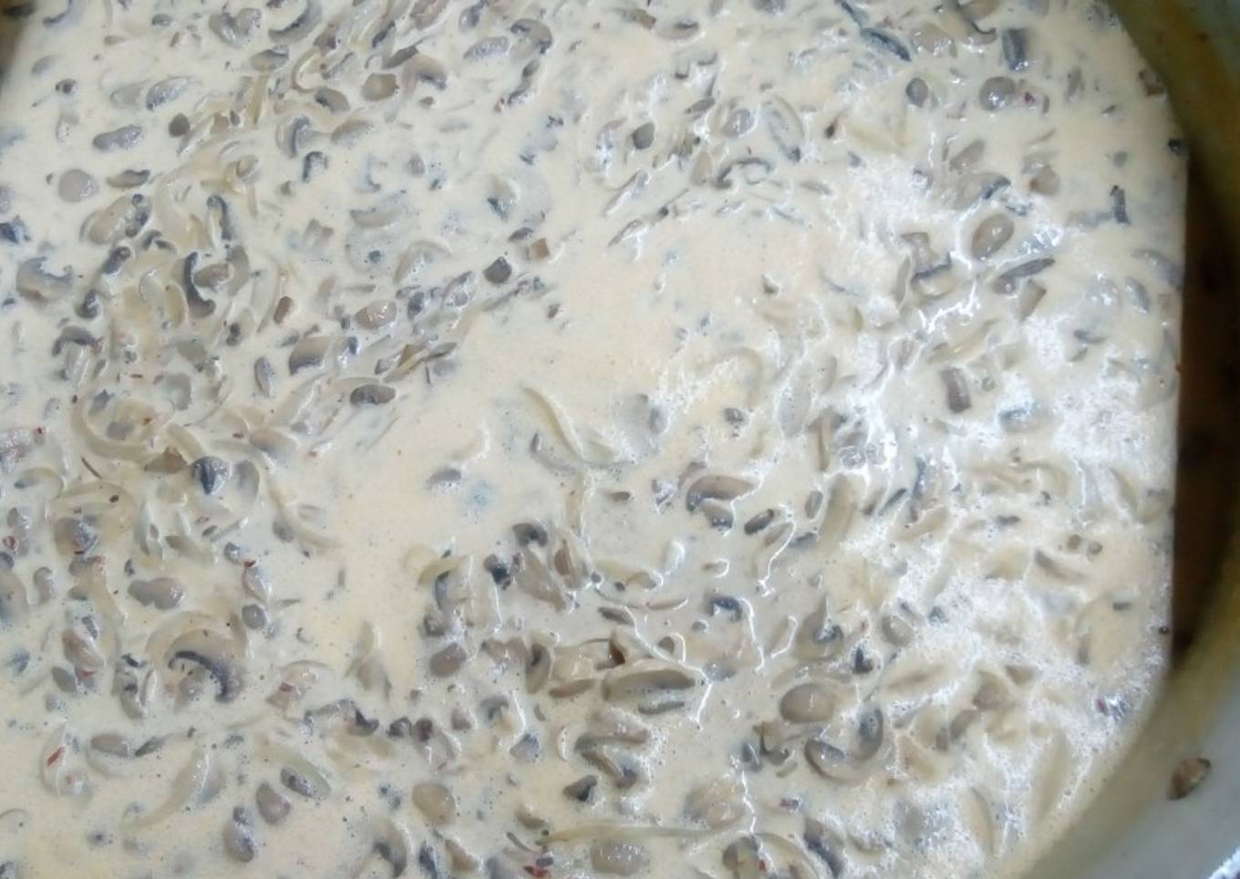 Champiñones enchipotlados