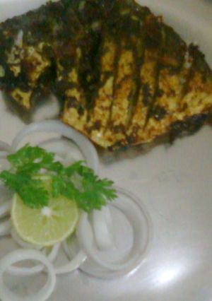 A picture of Grilled Pomfret for dinner :).