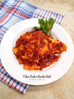 Foto resep Telur Dadar Bumbu Bali