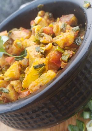 A picture of Hari lahsun aloo.