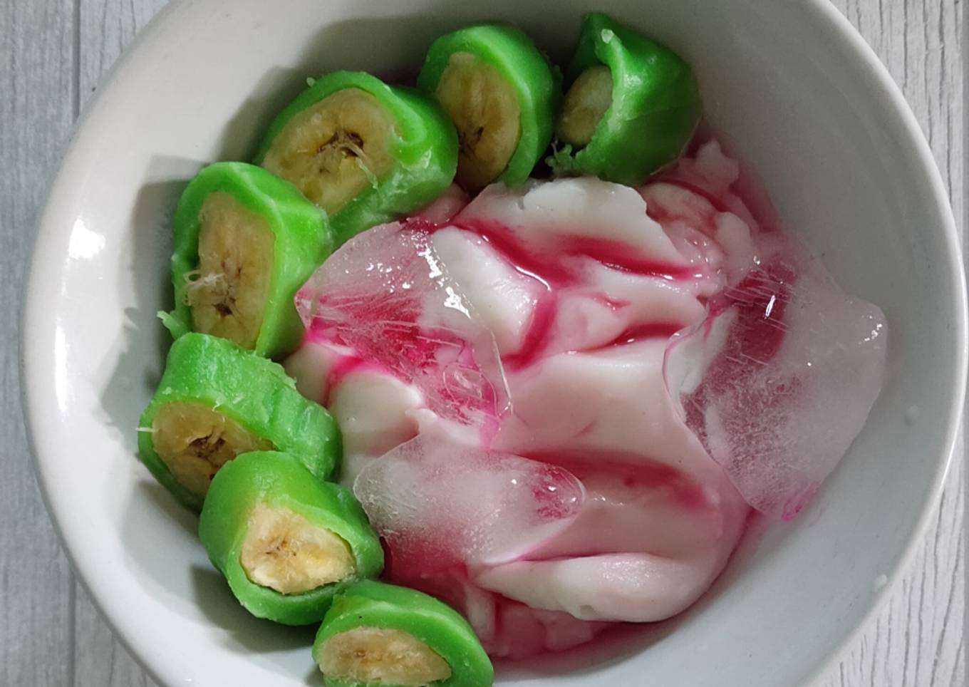 Es Pisang Ijo