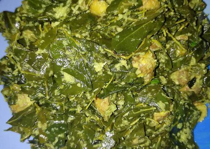 Recipe of Favorite Moringa leaves and jackfruit seed sabji