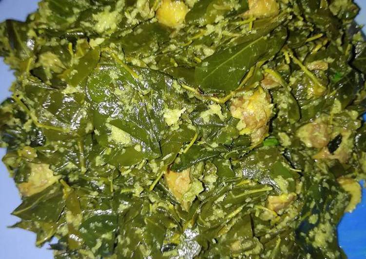 Simple Way to Prepare Any-night-of-the-week Moringa leaves and jackfruit seed sabji