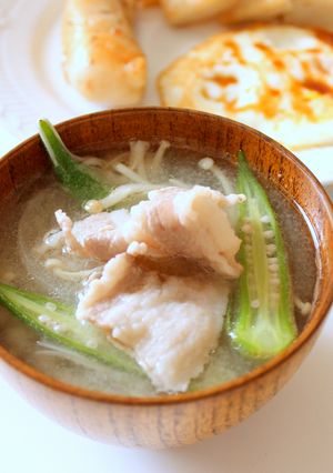 肉片味噌湯 的食譜成品照片