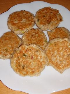 香煎雞肉豆腐丸 的食譜成品照片