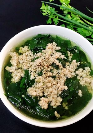 Hình của món Canh Rau Bồ Ngót Nấu Thịt Bằm.