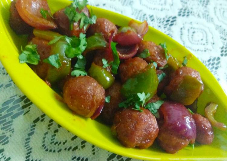 Recipe of Favorite Soya Chilli