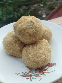 ரவா லட்டு செய்முறை முக்கிய புகைப்படம்
