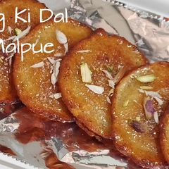 Healthy Moong Dal Malpue Recipe A picture of Healthy Moong Dal Malpue Recipe.