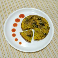 A picture of Instant suji pan handva.
