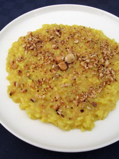 Foto di Risotto allo Zafferano con Nocciole
