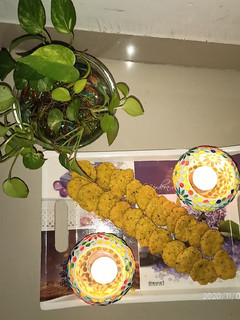 મઠરી (Mathri Recipe inGujarati) રેસીપી મુખ્ય ફોટો