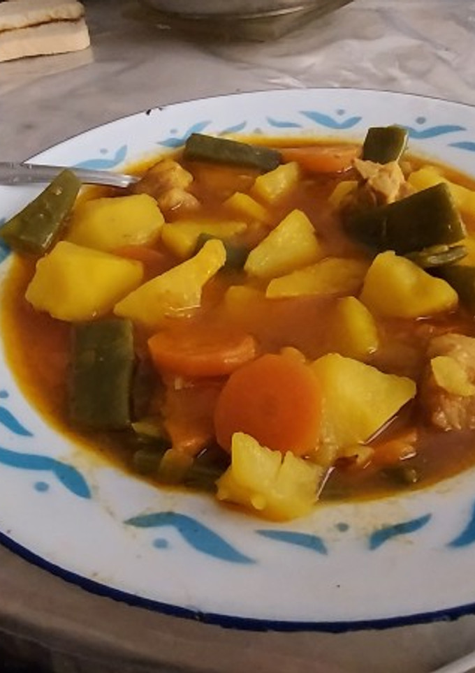 Una foto de Guiso de costillas