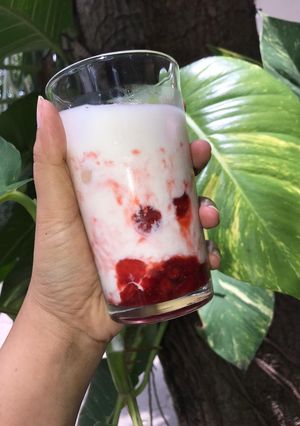 Foto resep Korean strawberry milk latte