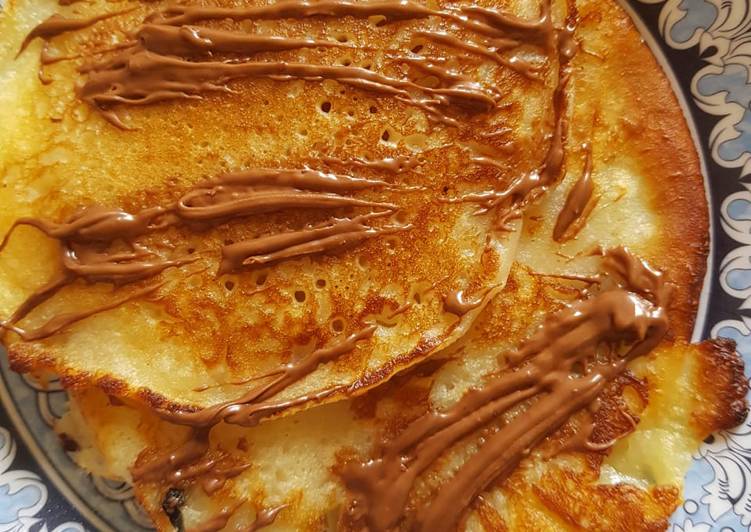 Simple Way to Make Homemade Nutella pancakes