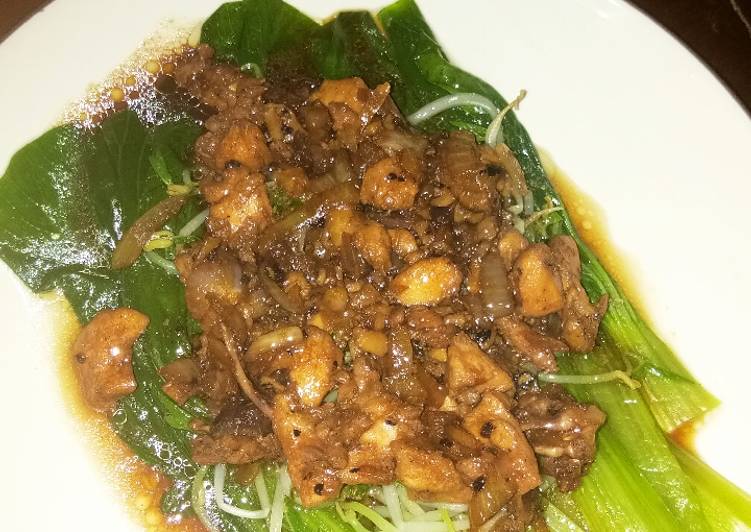 Langkah Mudah untuk Menyiapkan Pokcoy kecambah siram ayam lada hitam simple Anti Gagal