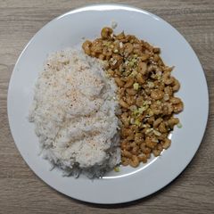 A picture of Chilli Chinese Prawns with Rice.