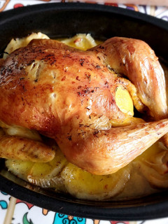 Una foto de Pollo al horno con cava
