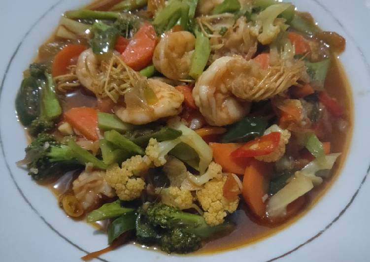 Tumis udang brokoli simpel