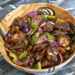 A picture of Chilli Chicken.