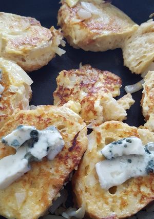 A picture of Savory French Toast.