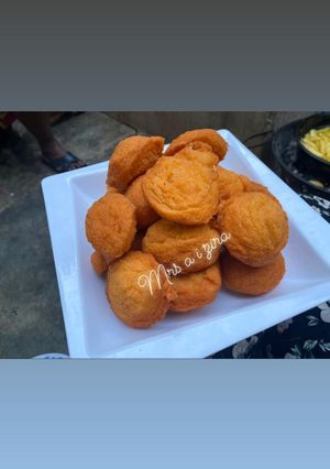 A picture of Akara.