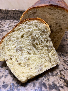 Una foto de Pan de molde con semillas