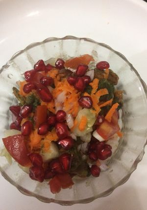 A picture of Palak Pakoda Chat.