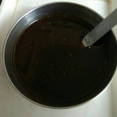 A picture of Imli ki khatti meethi chutney.