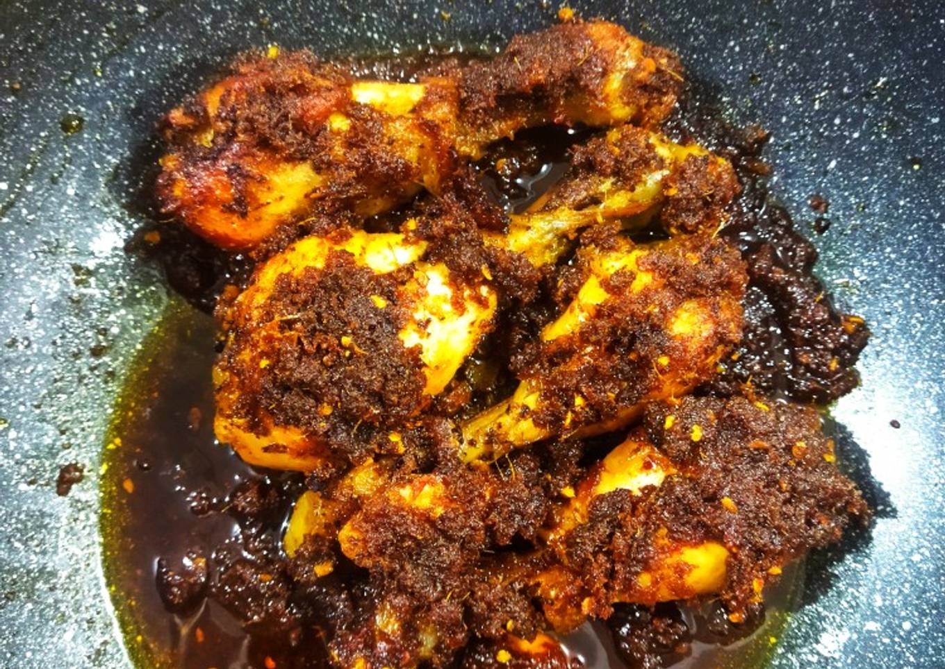 Ayam Bumbu Hitam