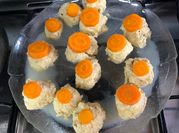 Una foto de gefilte fish