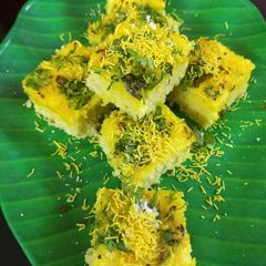A picture of Dhokla.