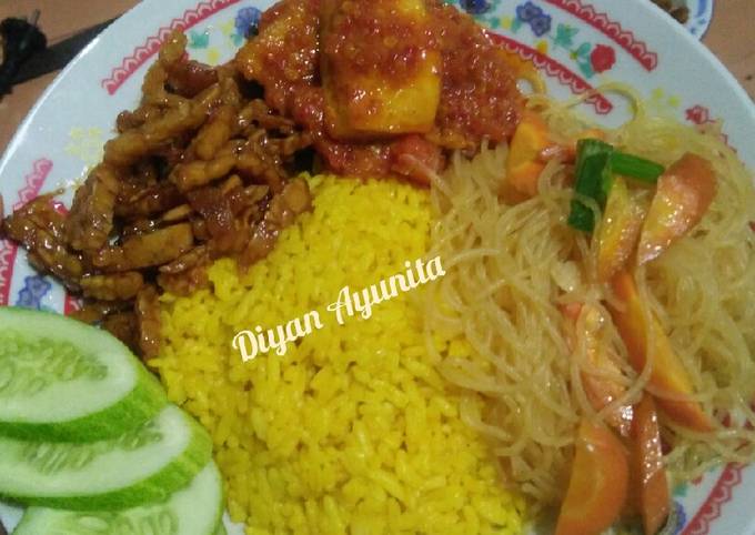 Nasi kuning dari nasi sisa semalam