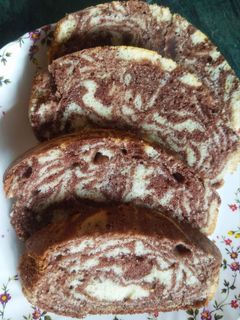 ডিম ও তেল ছাড়া মার্বেল কেক(dim o tel chara marble cake recipe in Bengali) রেসিপির প্রধান ছবি