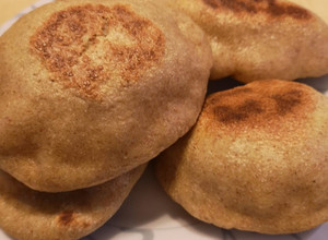 Foto di Pane arabo (con semola)