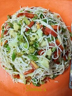 মিক্সড ভেজিটেবল চাউমিন (Mixed vegetable chow mien recipe in Bengali) রেসিপির প্রধান ছবি