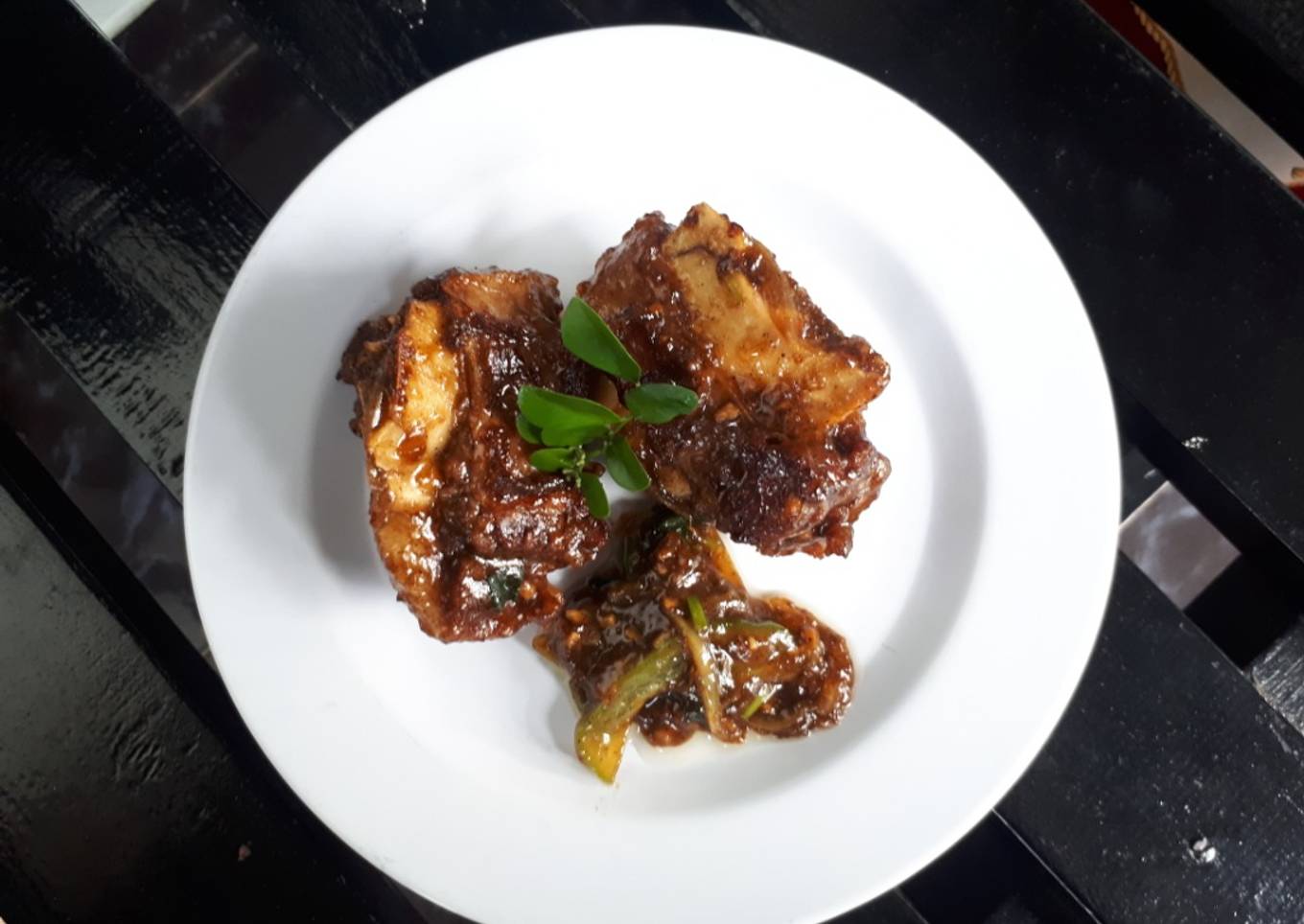 Iga panggang lada hitam