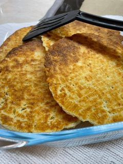 Sajtos tallér gluténmentesen recept fotója