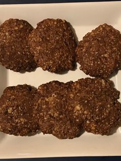 Una foto de Galletas de chocolate en freidora de aire