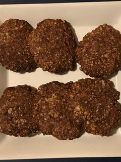 Una foto de Galletas de chocolate en freidora de aire