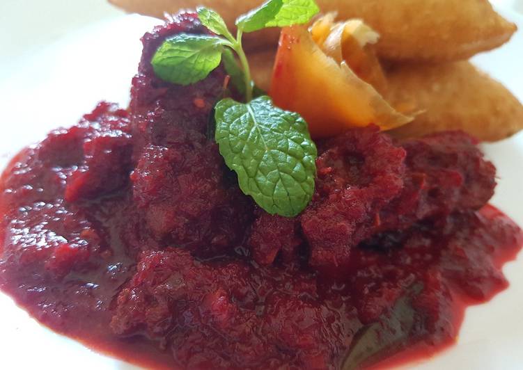 Easy and Healthy Beetroot chicken for your valentine seasoned with Love 😍