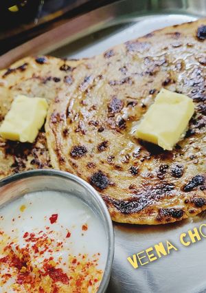 मूली का पराठा (Mooli ka paratha recipe in hindi) रेसिपी मुख्य फोटो