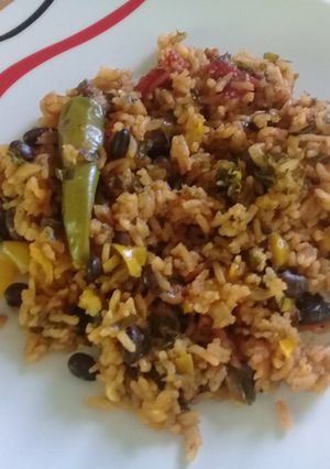 A picture of Rice with Whatever’s in the Fridge (Electric Rice Cooker).