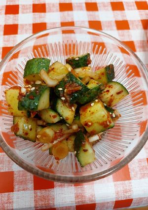 Koreai uborka saláta recept fotója